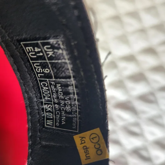 Dr Martens Vass Hydro Chunky Black Sandals with Adjustable Straps - Picture 11 of 14